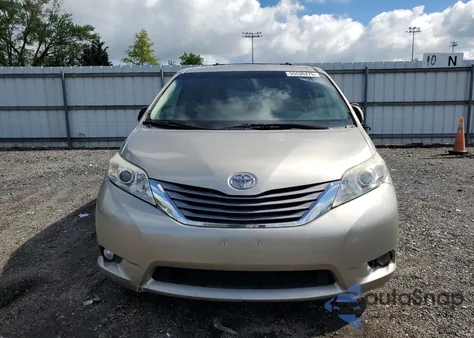2015 Toyota Sienna Xle из США, поврежденный, VIN 5TDYK3DC7FS557268